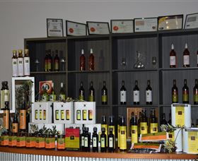 Yarrow Park - Darwin Tourism 1