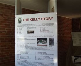 The Old Printery Building And The Bolt Exhibition - Darwin Tourism 2