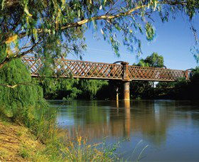 Narrandera Rail Bridge - Darwin Tourism 0