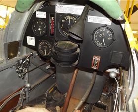 Tiger Moth Memorial - Darwin Tourism 1