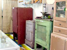 Sarina District Historical Centre - Darwin Tourism 0