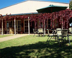 Red Earth Estate Vineyard - Darwin Tourism 1