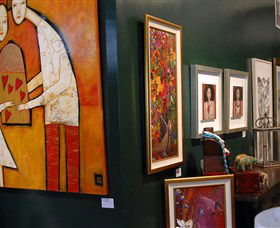 The Moree Gallery - Darwin Tourism 2