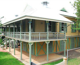 Moree Lands Office Historical Building - Darwin Tourism 1