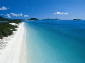 Whitehaven Beach - Darwin Tourism 2