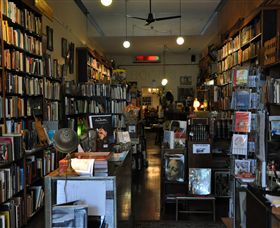 The Known World Bookshop & Boutique City Apartment - Darwin Tourism 1