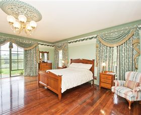 Barcaldine House - Darwin Tourism 5