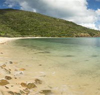Connie Bay on Keswick Island - Darwin Tourism