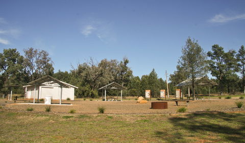 Terry Hie Hie Picnic Area - Darwin Tourism 1