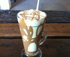 Corowa Whisky And Chocolate - Darwin Tourism 2