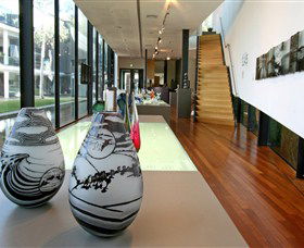 National Art Glass Collection - Darwin Tourism 2