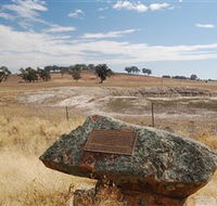 Sergeant Smyth Memorial - Darwin Tourism