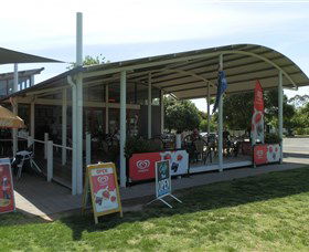 Submarine Cafe - Darwin Tourism 1