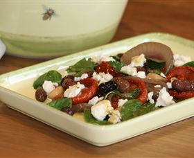 Beechworth Honey Discovery - Darwin Tourism 3