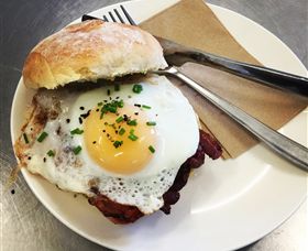 Ravens Creek Farm - Darwin Tourism 5