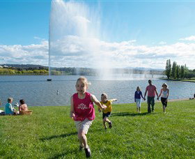 Captain James Cook Memorial - Darwin Tourism 0