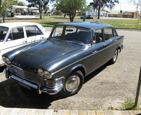 Ricks Auto Museum - Darwin Tourism 1