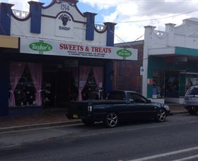 Taylors Sweets And Treats - Darwin Tourism 0