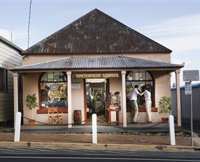 Tenterfield Saddler - Darwin Tourism 0