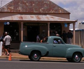 Tenterfield Saddler - Darwin Tourism 2