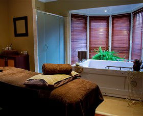 Yindi Day Spa - Darwin Tourism 1