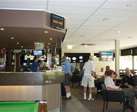 Queanbeyan Golf Club - Darwin Tourism 1