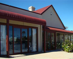 Ben Roberts Cafe And Gallery - Darwin Tourism 0
