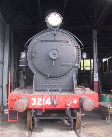 Valley Heights Locomotive Depot Heritage Museum - Darwin Tourism 1