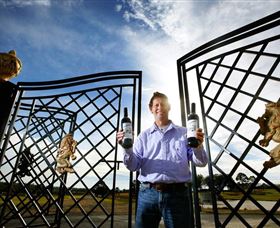 Leogate Estate - Darwin Tourism 0