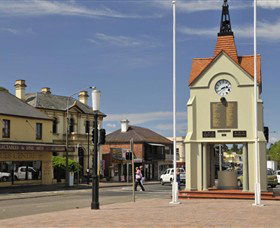 Mittagong Antiques Centre - Darwin Tourism 1