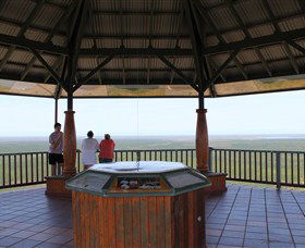Wild Horse Mountain Lookout - Darwin Tourism 3