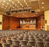 Wollongong Town Hall - Darwin Tourism