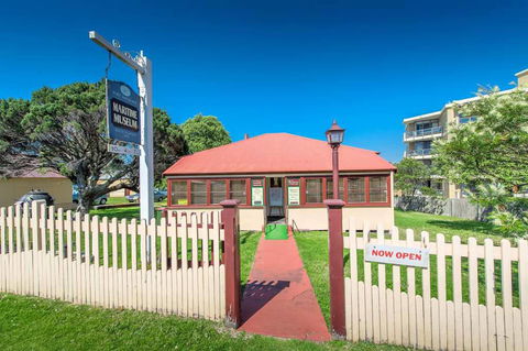 Mid North Coast Maritime Museum - Darwin Tourism 3