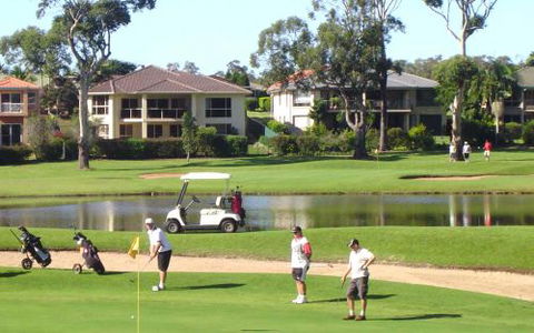 Emerald Downs Golf Course - Darwin Tourism 1