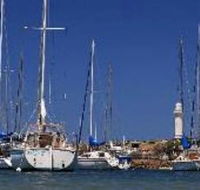 Wollongong and Harbour Lighthouse - Darwin Tourism