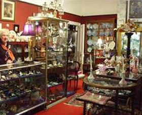Nerilee Antiques - Darwin Tourism 0