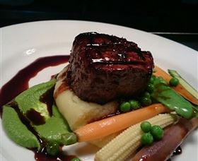Bella Char Restaurant And Wine Bar - Darwin Tourism 2