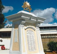 Beenleigh War Memorial - Darwin Tourism