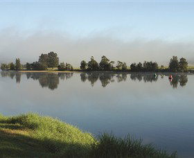Moruya Kayaking Trail - Darwin Tourism 2