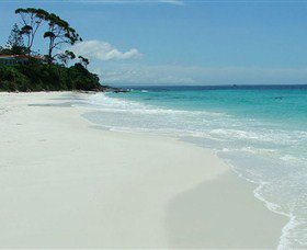 Hyams Beach - Darwin Tourism 0