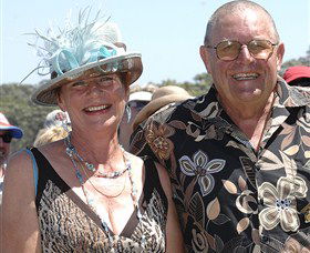 Moruya Racecourse - Darwin Tourism 3