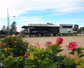 Taree Leagues Sports Club - Darwin Tourism 1