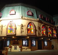 Draculas Cabaret Restaurant - Darwin Tourism
