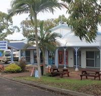 Laurieton Riverside Seafoods - Darwin Tourism