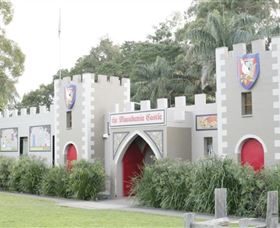 Macadamia Castle - Darwin Tourism 0