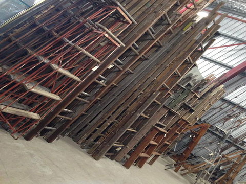 Heaths Old Wares, Collectables & Industrial Antiques - Darwin Tourism 8