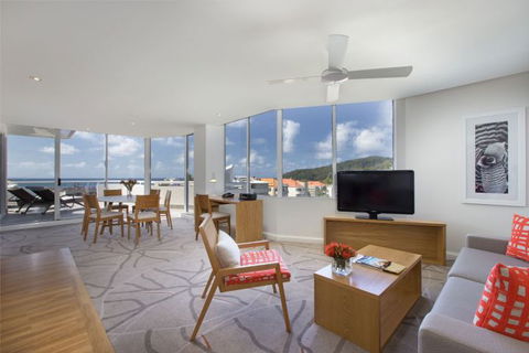 Sofitel Noosa Pacific Resort - Darwin Tourism 11