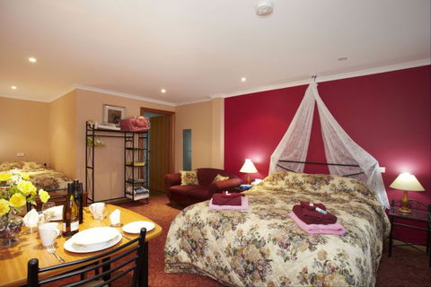 NorthEast Restawhile Bed And Breakfast - Darwin Tourism 7