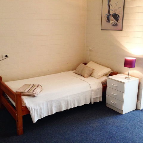 Estreet Guesthouse - Darwin Tourism 0