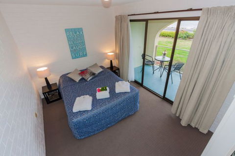 Edgewater Gardens - Darwin Tourism 7